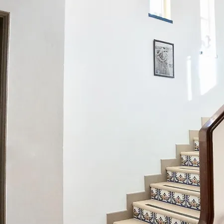 The White House - Boutique מלון 4*